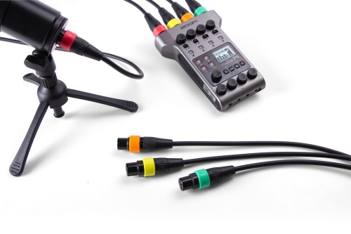 ZOOM XLR-4C/CP фото 2